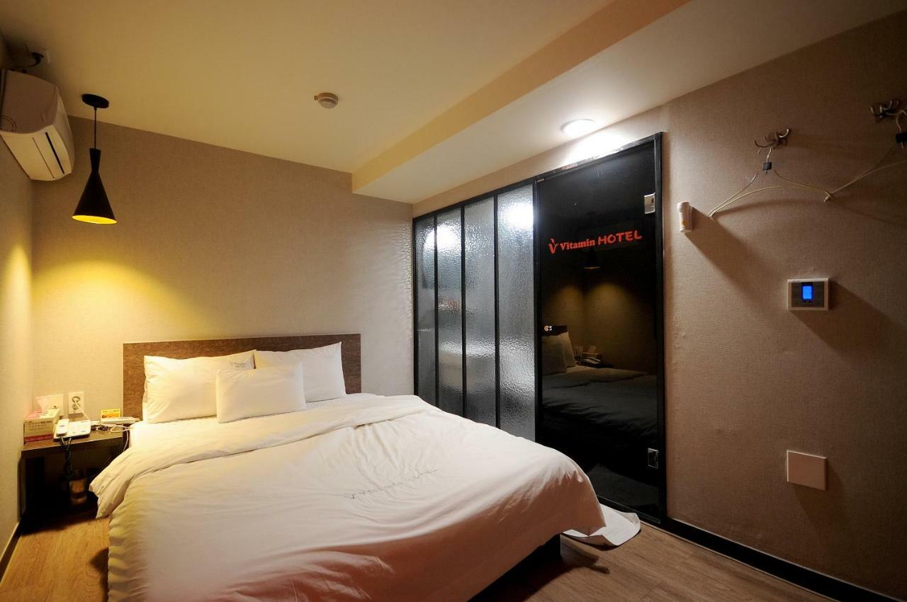 Vitamin Hotel Busan Exterior photo