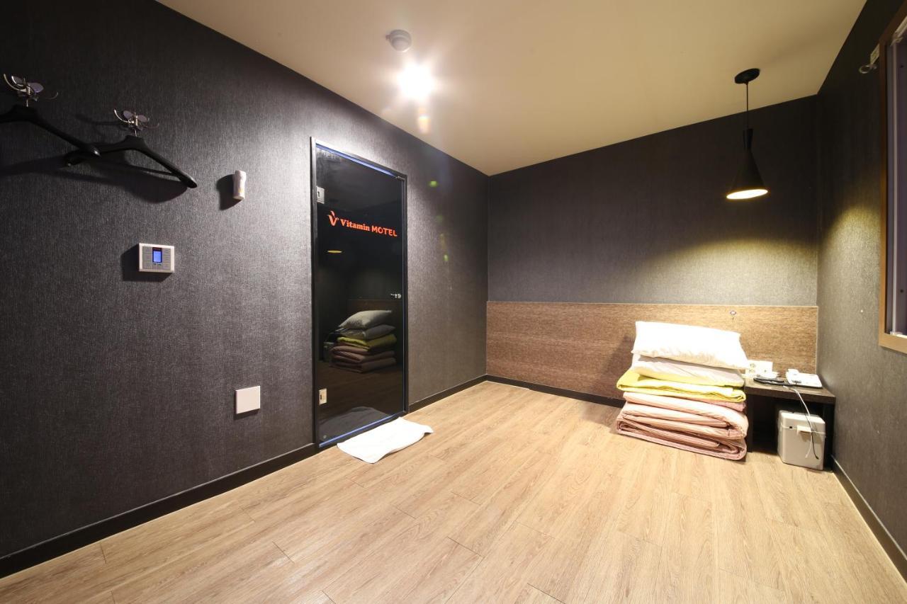 Vitamin Hotel Busan Exterior photo